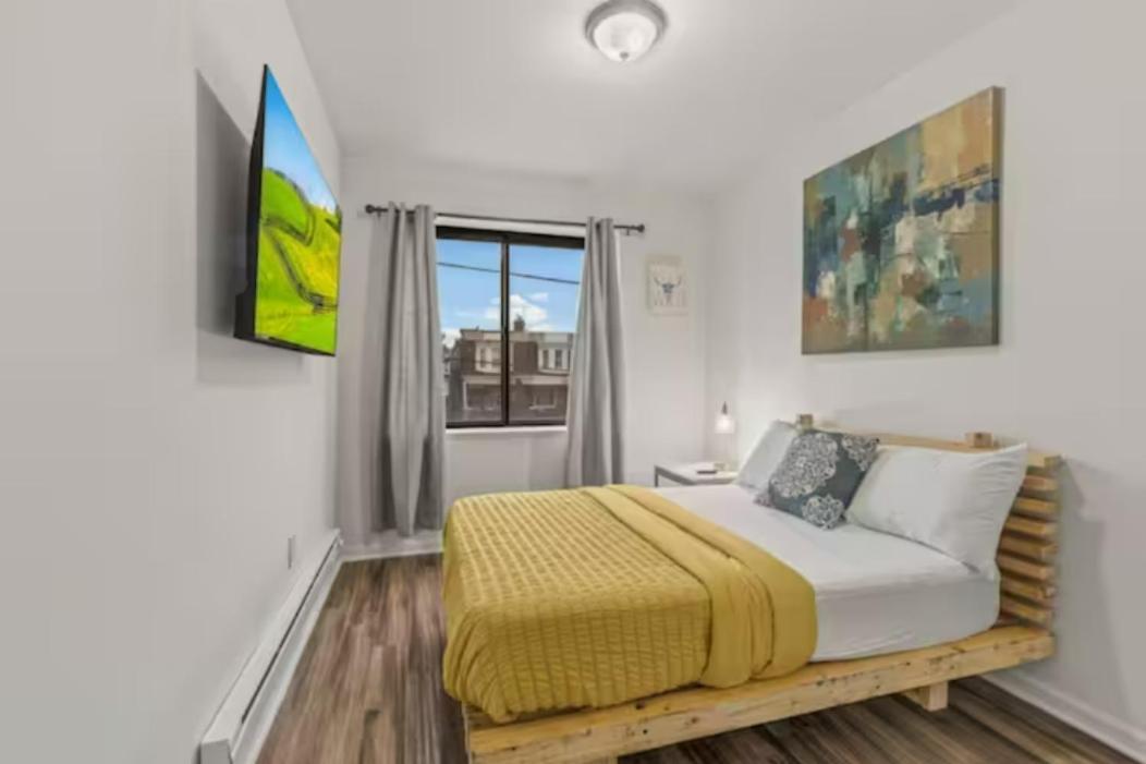 Urban Chic Near Center Apartment *